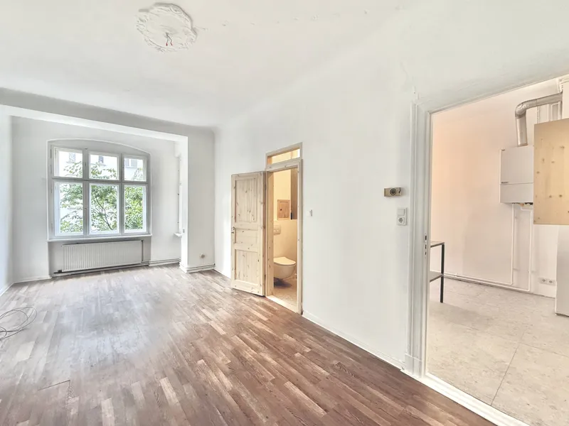 Frisch saniertes, möbliertes, helles 1-Zimmer-Apartment in ruhiger Lage nahe Gesundbrunnen — photo 1